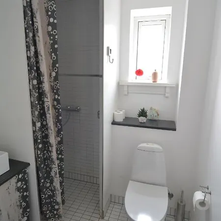 Billesgade 3*